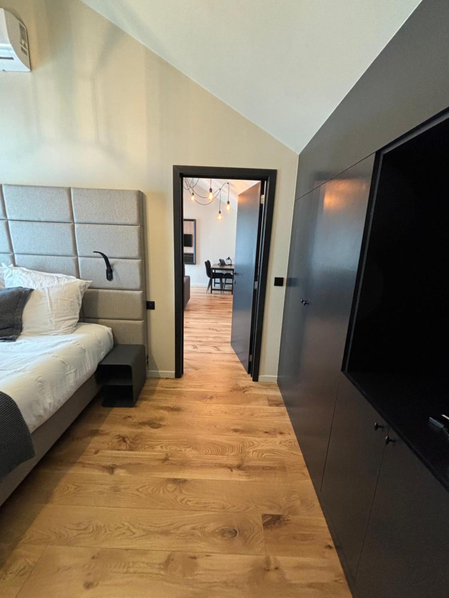 Hotel Mezza Notte Ronse Eksteriør bilde